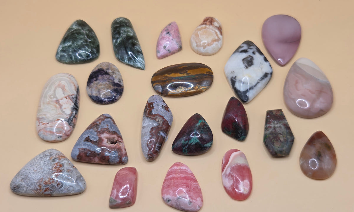 Cabochons