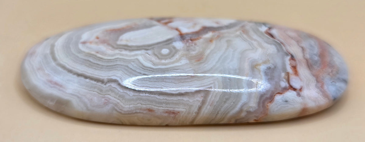 Old Stock Lace Agate Cabochon - 48.5 ct