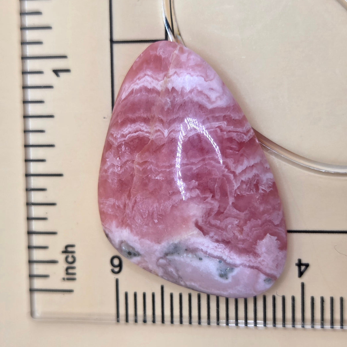 Rhodochrosite Cabochon - Ortiz Mine Argentina - Triangle 24.3 ct