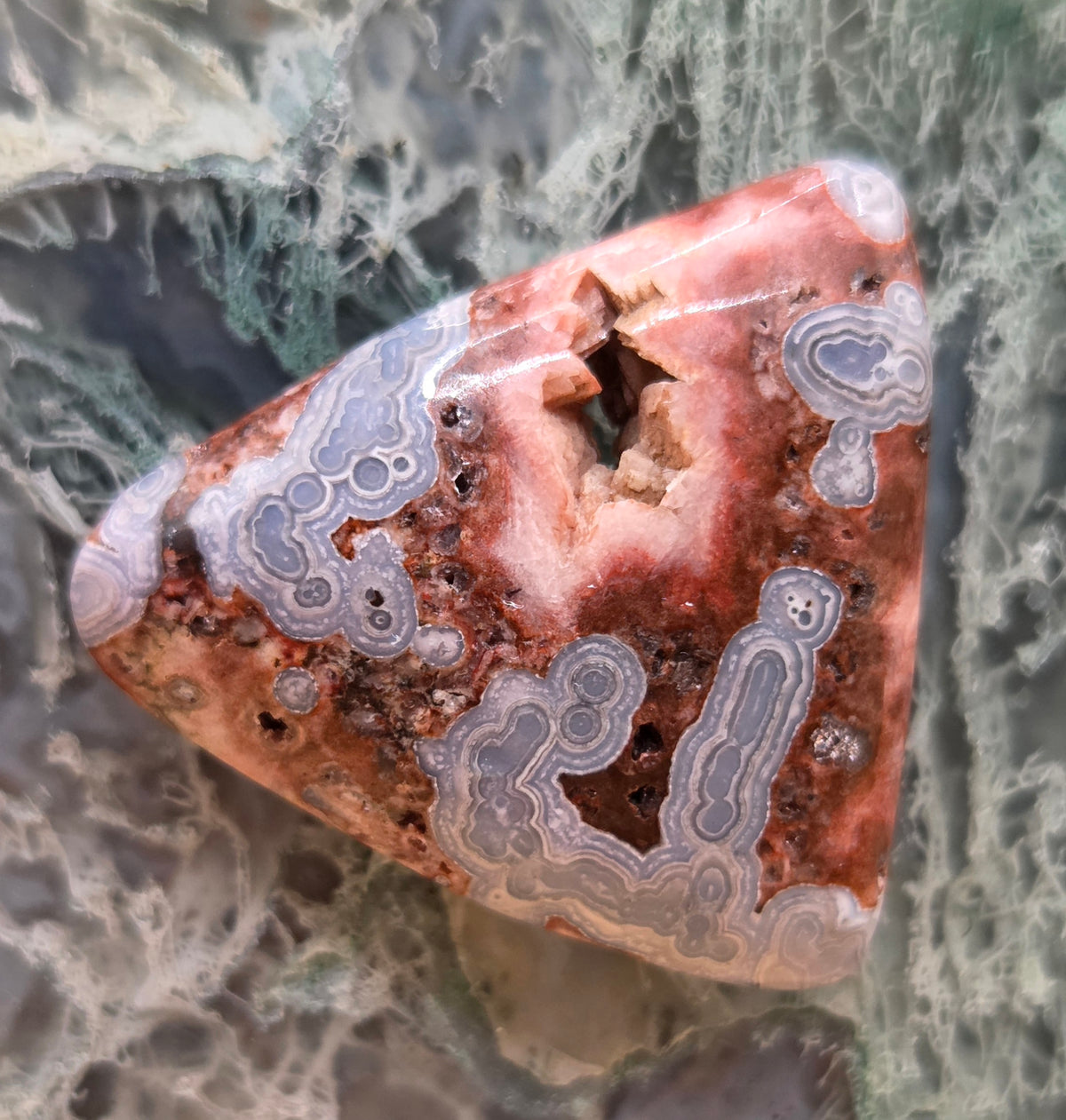 Mexican Fortification Agate with Crystal Pocket Cabochon - Laguna Type - 41 ct