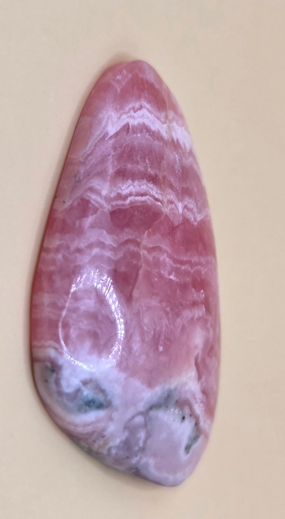 Rhodochrosite Cabochon - Ortiz Mine Argentina - Triangle 24.3 ct
